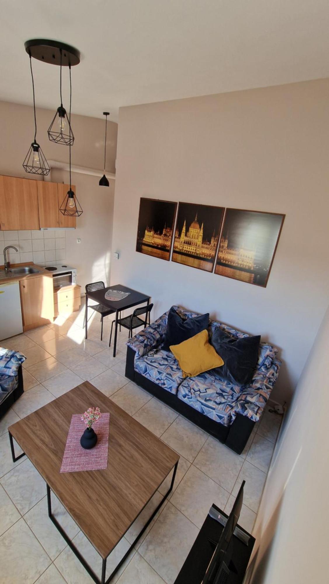 Kofinaki Apartment 1 Tycherón Eksteriør billede